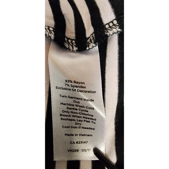 Talbots Womens Top Black White Stripe Knit 3/4 Sleeve Blouse Size PL - Picture 5 of 7